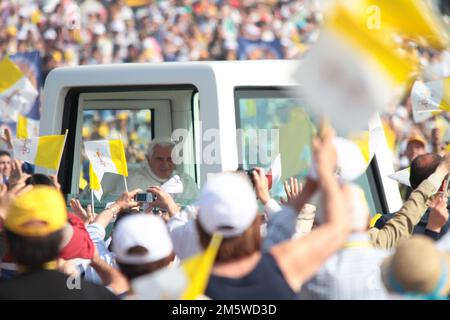 Venedig, Italien. 09. Mai 2011. Päpstlicher Besuch von Papst Benedikt XVI in Venedig 07-08. Mai 2011 Kredit: Unabhängige Fotoagentur/Alamy Live News Stockfoto
