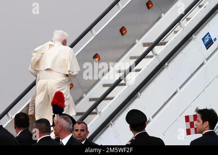 Venedig, Italien. 09. Mai 2011. Päpstlicher Besuch von Papst Benedikt XVI in Venedig 07-08. Mai 2011 Kredit: Unabhängige Fotoagentur/Alamy Live News Stockfoto