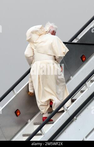 Venedig, Italien. 09. Mai 2011. Päpstlicher Besuch von Papst Benedikt XVI in Venedig 07-08. Mai 2011 Kredit: Unabhängige Fotoagentur/Alamy Live News Stockfoto