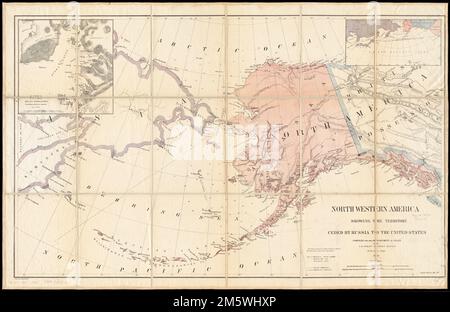 Nordwesten Amerikas mit dem von Russland an die Vereinigten Staaten abgetretenen Gebiet. Relief durch Hachures und Punkthöhen dargestellt. Tiefen, die durch Sondierungen und Isolinien angezeigt werden. Zweite Ausgabe, Mai 1867. Zeigt russische und Eskimo-Siedlungen. Insetts: Sitka und seine Zugänge -- Lageplan... Nordwesten Amerikas mit dem von Russland an die Vereinigten Staaten abgetretenen Gebiet. Nordwesten Amerikas mit dem von Russland an die Vereinigten Staaten abgetretenen Gebiet, Alaska , Sitka , Sitka , Gebiet Stockfoto