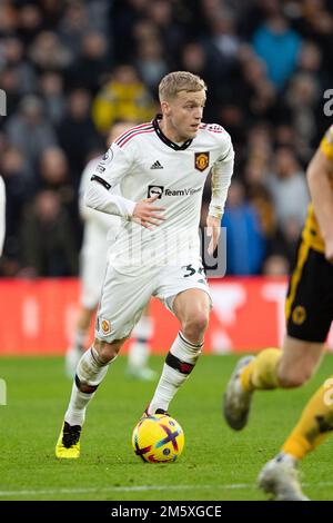 Wolverhampton, Großbritannien. 31. Dezember 2022 Wolverhampton, Großbritannien. 31. Dezember 2022. Donny van de Beek von Manchester United während des Premier League-Spiels zwischen Wolverhampton Wanderers und Manchester United in Molineux, Wolverhampton, am Samstag, den 31. Dezember 2022. (Kredit: Gustavo Pantano | MI News ) Kredit: MI News & Sport /Alamy Live News Stockfoto