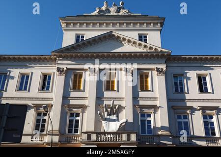 Die Fassade von Aleksander Zelwerowicz National Academy of Dramatical Art in der Altstadt von Warschau, Polen Stockfoto