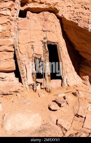 Splitebene - Ruin. Rucksacktouren in Grand Gulch und Anasazi-Wohnungen und Felskunst. In Der Nähe Von Blanding, Utah, Usa. Stockfoto