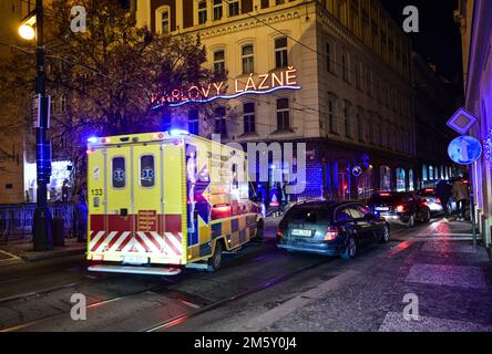 Prag, Tschechische Republik. 31. Dezember 2022. Neujahrsfeiern in Prag, Tschechische Republik, 31. Dezember 2022. Kredit: Roman Vondrous/CTK Photo/Alamy Live News Stockfoto