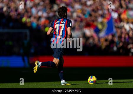 Barcelona, Spanien. 31. Dezember 2022. Marcos Alonso (FC Barcelona) in Aktion während des Fußballspiels La Liga zwischen dem FC Barcelona und dem RCD Espanyol am 31. Dezember 2022 im Camp Nou Stadium in Barcelona, Spanien. Foto: Siu Wu. Kredit: dpa/Alamy Live News Stockfoto