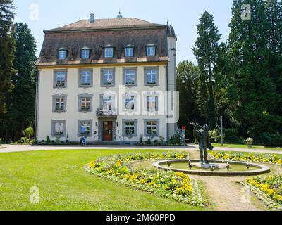 Trompeterbrunnen vor Schloss Schönau, Schlosspark, Bad Saeckingen, Schwarzwald, Baden-Württemberg, Deutschland Stockfoto