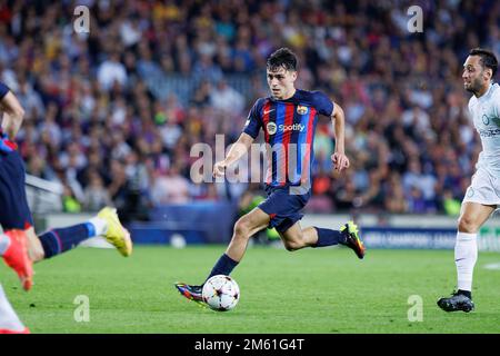BARCELONA – Okt 13: Pedri in Aktion während des Champions League-Spiels zwischen dem FC Barcelona und dem FC Internazionale im Spotify Camp Nou Stadium auf OC Stockfoto