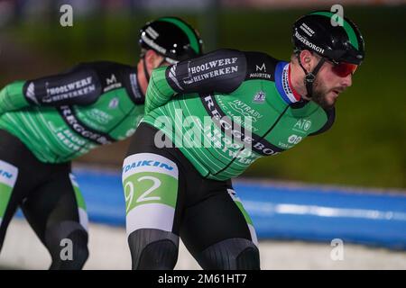 AMSTERDAM, NIEDERLANDE - 1. JANUAR: Gary Hekman von Team Reggeborgh während der National Championships Marathon Speed Skating im Jaap Eden IJsbaan am 1. Januar 2023 in Amsterdam, Niederlande (Foto von Andre Weening/Orange Pictures) Stockfoto