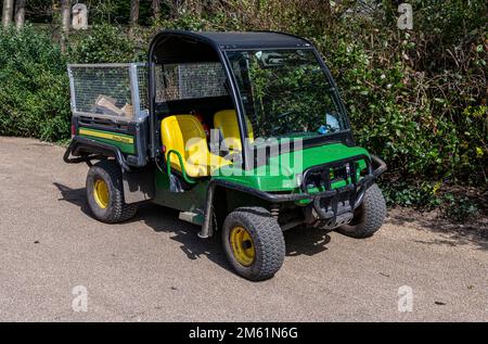 John Deere Gator Buggy auf Hampstead Heath Transport Stockfoto