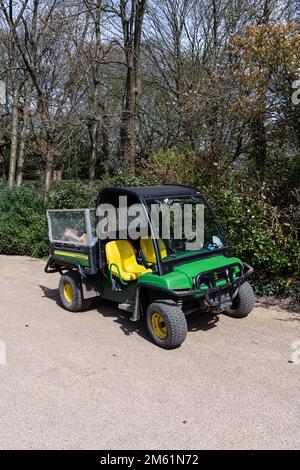 John Deere Gator Buggy auf Hampstead Heath Transport Stockfoto