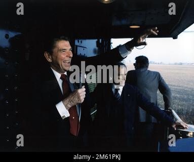 Präsident Reagan auf der „Whistle Stop Tour“ durch Ohio - 12. Oktober 1984 - 12. Oktober 1984 Stockfoto