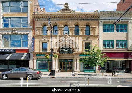 Market Arcade ist nach dem längst veralteten öffentlichen Markt (jetzt Parkplatz) in der Washington Street benannt. Heute sind hier kleine Geschäfte und Büros untergebracht. Stockfoto