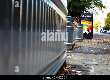 Metal Planters Entlang Der Portland Street Stockfoto