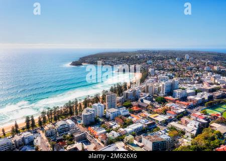 North Shore Manly Beach in Sydney an der Pazifikküste - unvergleichliche Stadt und Meereslandschaft. Stockfoto