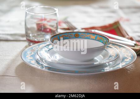 Traditionelles polnisches Tischset und Dekoration Stockfoto