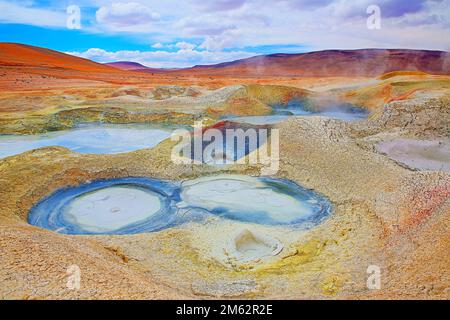 Geysire in Bolivien, altiplano, bolivianische Anden in der Nähe von Atacama in Chile Stockfoto