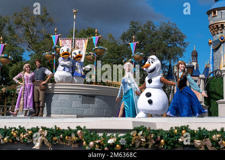 Orlando, FL, USA - November 5 2022 : Magic Kingdom Park. Die Walt Disney World 50. Jubiläumsfeier. Stockfoto