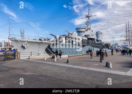 Gdynia, Polen - 8. Oktober 2022 - ORP Blyskawica (Blitzschlag) Zerstörer der Klasse Grom der polnischen Marine, das während des Zweiten Weltkriegs diente Museum Stockfoto