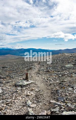 Der Wanderweg über den Besseggen Ridge im Jotunheimen-Nationalpark Stockfoto