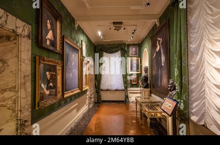 Als eines der führenden Opern- und Balletttheater weltweit ist La Scala das berühmteste Opernhaus in Mailand. Hier vor allem die Museumssammlung Stockfoto