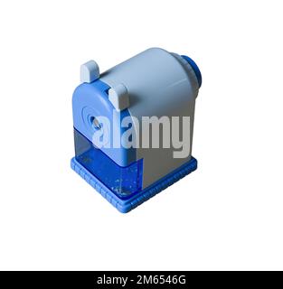 Blau-weißer Bleistiftspitzer für die Verwendung mit einem isolierten weißen Hintergrund aus Holzbleistift Stockfoto
