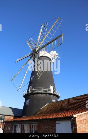 Heckington Windmill, Working 8-Sail Windmill, Heckington, Sleaford Lincolnshire, Großbritannien. Stockfoto