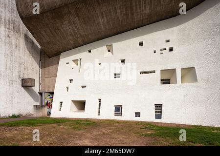 Ronchamp, Chapelle Notre-Dame-du-Haut de Ronchamp, 1950-1955 von Le Corbusier erbaut Stockfoto