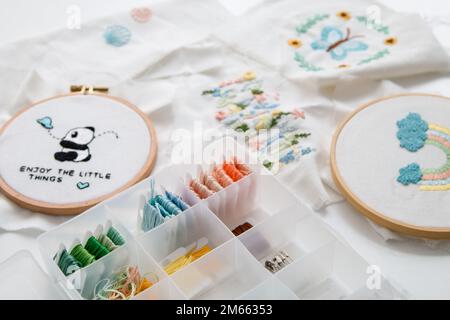 Farbenfrohe Kunst der Stickerei Stockfoto