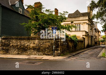 Die Christ Church Cathedral School in der Brewer Street in Oxford, England, bildet die Choristers für die Kathedrale und das College aus. Stockfoto