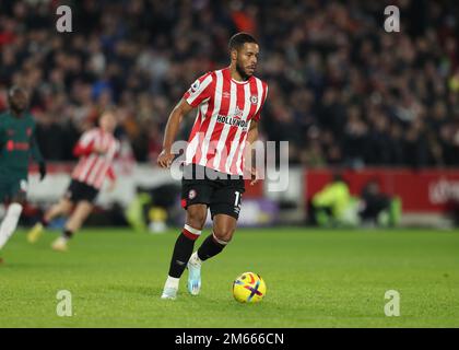 Brentford, London, Großbritannien. Brentford, London, Großbritannien. 2. Januar 2023; GTECH Community Stadium, Brentford, London, England; Premier League Football, Brentford gegen Liverpool; Zanka von Brentford Credit: Action Plus Sports Images/Alamy Live News Stockfoto