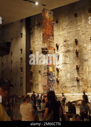 New York Citys World Trade Center Museum auf dem Gelände des ehemaligen World Trade Center wurde am 11,2001. September zerstört.Fast 3000 wurden getötet. Stockfoto