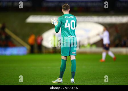 Oakwell Stadium, Barnsley, England - 2. Januar 2023 Bradley Collins Torwart of Barnsley - während des Spiels Barnsley gegen Bolton Wanderers, Sky Bet League One, 2022/23, Oakwell Stadium, Barnsley, England - 2. Januar 2023 Guthaben: Arthur Haigh/WhiteRosePhotos/Alamy Live News Stockfoto