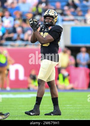 Orlando, Florida, USA. 2. Januar 2023: Purdue Boilermakers Defensive End Khordae Sydnor (96) während der 2. Halbzeit des Cheez-IT Citrus Bowl zwischen LSU Tigers vs Purdue Boilermakers. LSU besiegte Purdue 63-7 im Camping World Stadium in Orlando, FL. Romeo T Guzman/CSM Kredit: CAL Sport Media/Alamy Live News Stockfoto