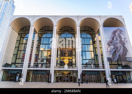 Metropolitan Opera House, Lincoln Center for the Performing Arts, Gebäudekomplex im Lincoln Square Viertel an der Upper West Side von Ma Stockfoto