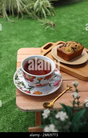 Bananenkuchen mit Schokoladenstückchen Stockfoto