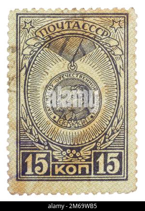 RUSSLAND - CA. 1946: In der UdSSR gedruckter Stempel, zeigt Partisanen-Preise mit Porträts ihrer Führer - Joseph Stalin und Wladimir Lenin Stockfoto