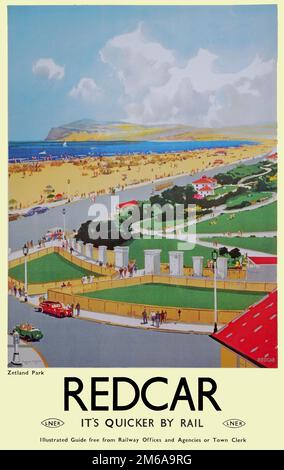 Vintage LNER Railway-Plakat für Reisen nach Redcar Stockfoto