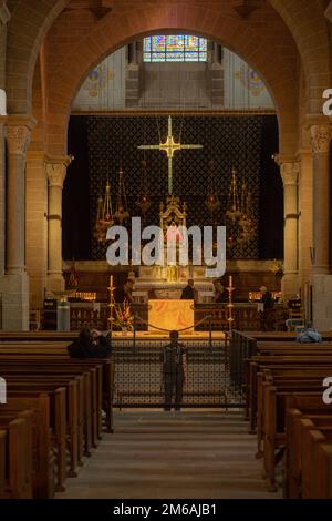 Unsere Jungfrau von Le Puy, die Schwarze Jungfrau Maria Madonna in der Kathedrale Stockfoto