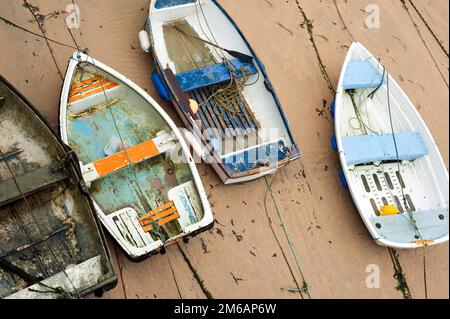 Kleine Holzboote im Hafen von St. Ives Stockfoto