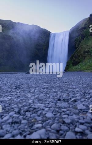 Skogafoss, der größte Wasserfall Islands Stockfoto