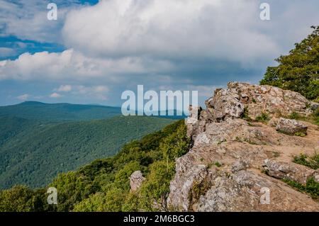 Blick vom Hawksbill Summit, Shenandoah-Nationalpark, Virginia, USA, Virginia Stockfoto