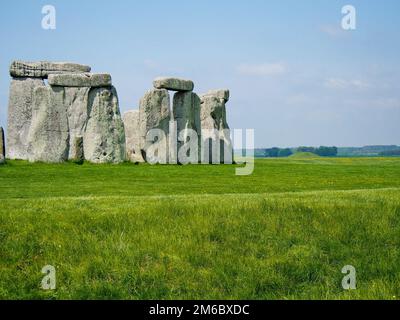 Stonehenge am sonnigen Tag Stockfoto