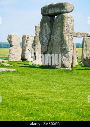 Stonehenge am sonnigen Tag Stockfoto