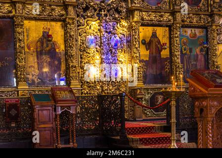 Ikonostase in der Peter-und-Paul-Kathedrale in Kasan, Republik Tatarstan, Russland Stockfoto