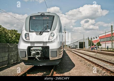 Inbetriebnahme der S-Bahn für die Deutsche Bahn Stockfoto