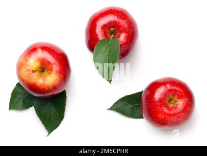 Rote Äpfel isoliert auf weißem Hintergrund Stockfoto