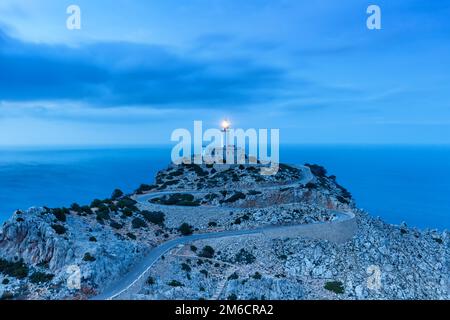 Mallorca Cap Formentor Leuchtturm am Abend Spanien Stockfoto