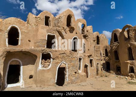 Kornspeicher eines Berberdorfs, auch bekannt als Sksar. Ksar Jlidet, Tunesien Stockfoto