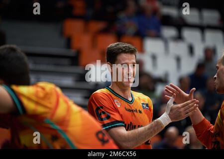 Valencia, Spanien. 03. Januar 2023. Xabi Lopez Arostegui von Valencia Korb gesehen während der Liga Endesa J14 in der Sporthalle Fuente de San Luis. Valencia Basket 92:86 Carplus Fuenla (Foto: Vicente Vidal Fernandez/SOPA Images/Sipa USA) Guthaben: SIPA USA/Alamy Live News Stockfoto