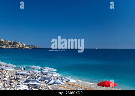 Strand an der französischen Riviera Stockfoto